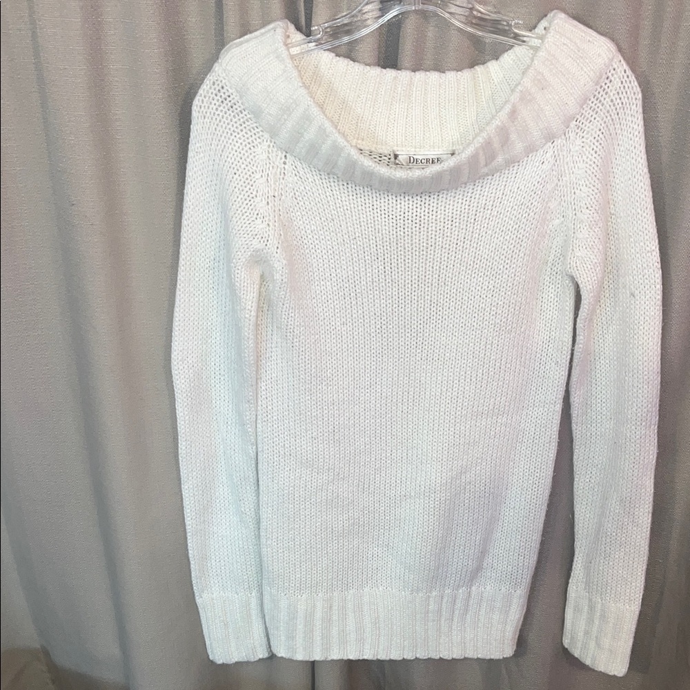 DECREE SIZE LG SWEATER - Picture 1 of 3